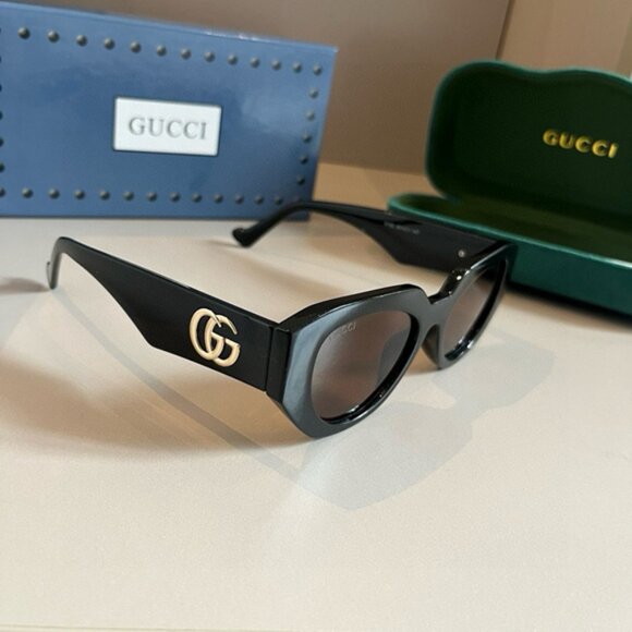 Gucci Women\'s Designer Sunglasses main image 6